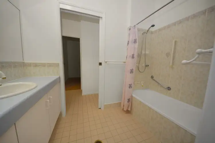 Fifth view of Homely unit listing, 5/25 Ross Street, Allenstown QLD 4700