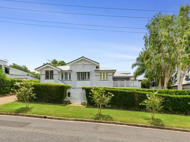 300 William Street, The Range QLD 4700