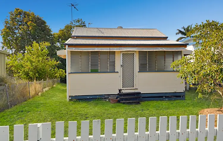 1 Alick Street, Park Avenue QLD 4701
