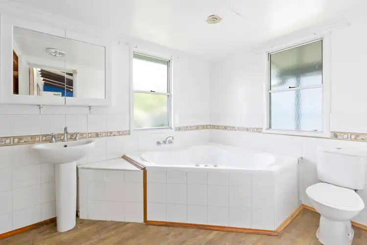 Sixth view of Homely house listing, 13 Oxford Street, Allenstown QLD 4700