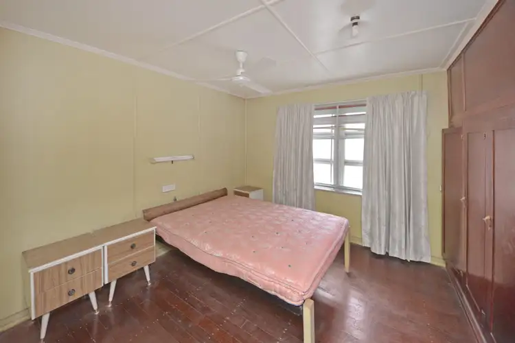 Sixth view of Homely house listing, 260 Elphinstone Street, Koongal QLD 4701