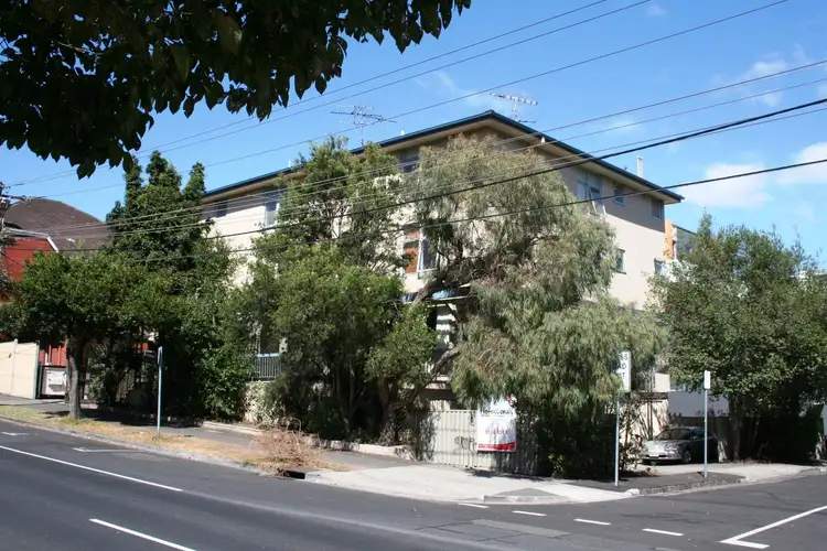 6/239 Canterbury Road, St Kilda West VIC 3182