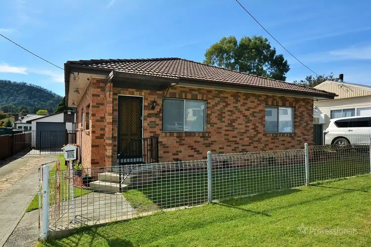 31 Tweed Road, Lithgow NSW 2790