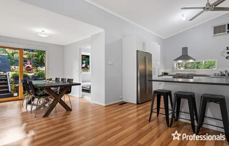 Second view of Homely house listing, 140 Quinn Crescent, Mount Evelyn VIC 3796