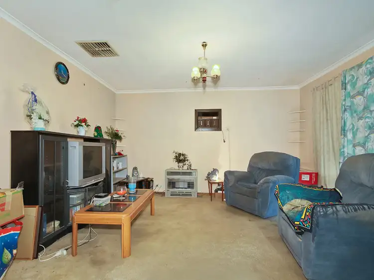 Second view of Homely house listing, 3 Karyn Crescent, Morphett Vale SA 5162