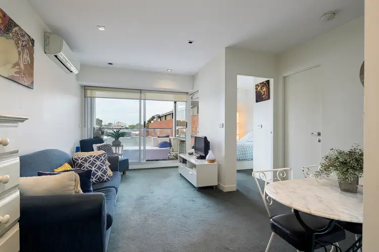 217/135 Inkerman Street, St Kilda VIC 3182