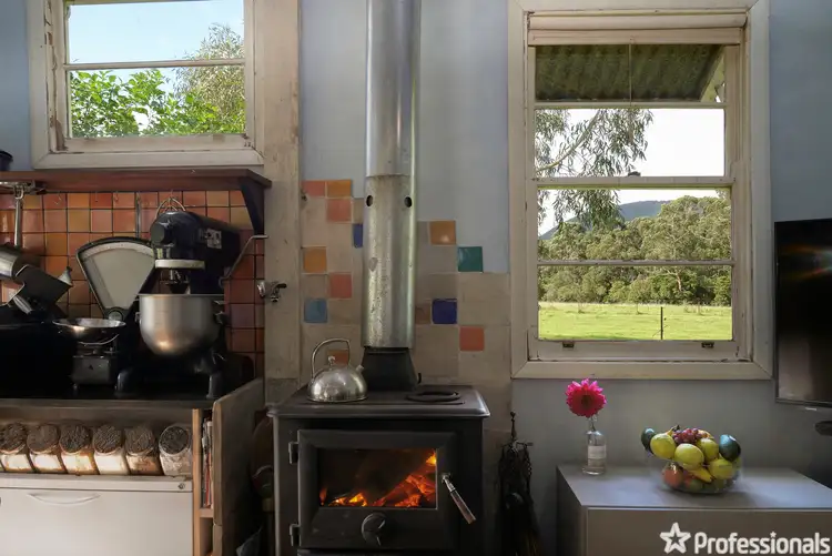 Sixth view of Homely house listing, 15 Sherriff Close, Millgrove VIC 3799