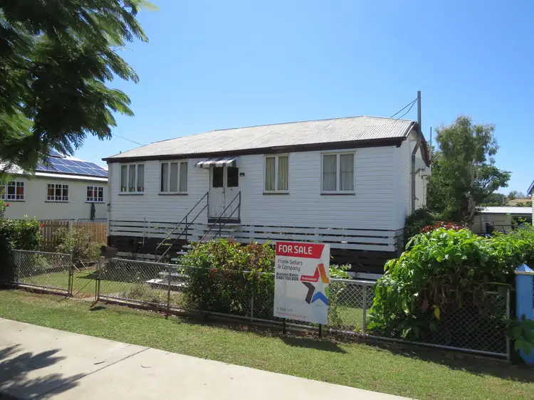 86 Herbert Street, Bowen QLD 4805