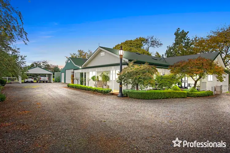 240 Queens Road, Wandin East VIC 3139