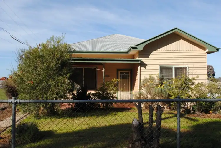 16 Wellington Street, Maryborough VIC 3465