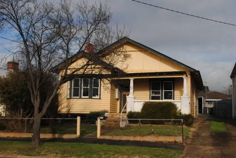 25 Inkerman Street, Maryborough VIC 3465