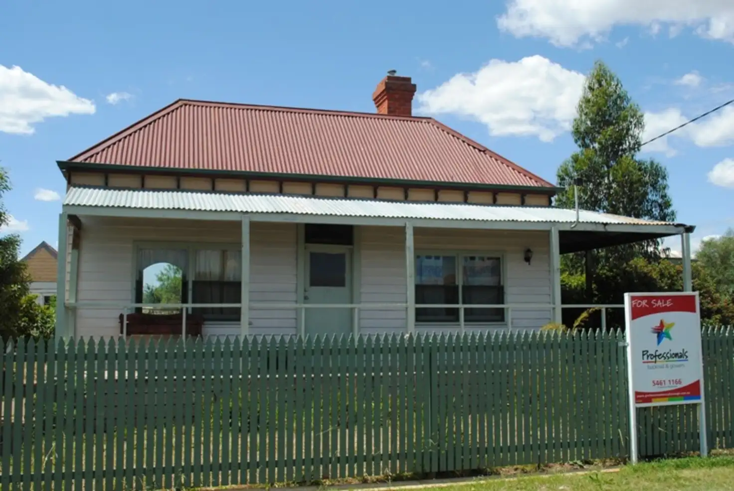 Main view of Homely house listing, 3 Carrick Street, Maryborough VIC 3465