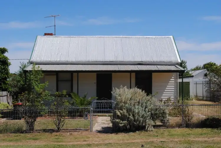 49 Gillies Street, Maryborough VIC 3465