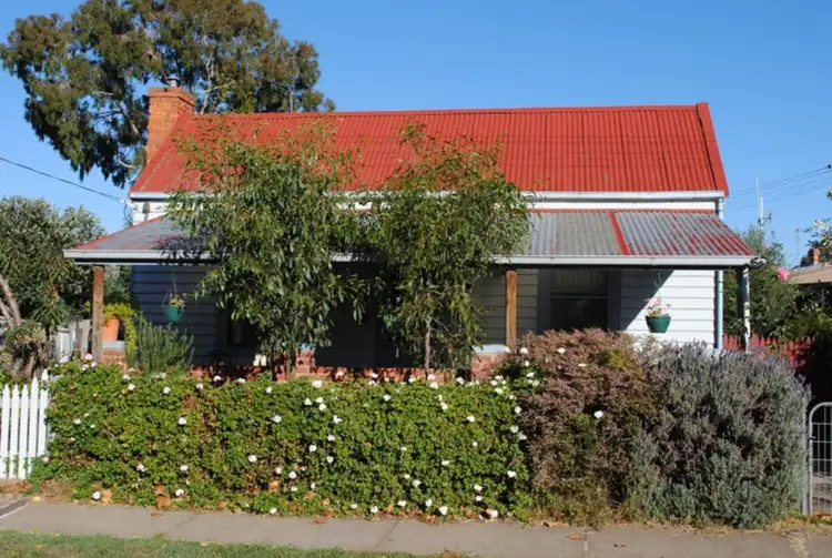 9 Nolan Street, Maryborough VIC 3465