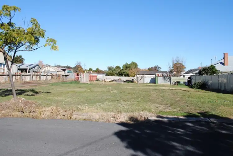 25 Brougham Street, Maryborough VIC 3465