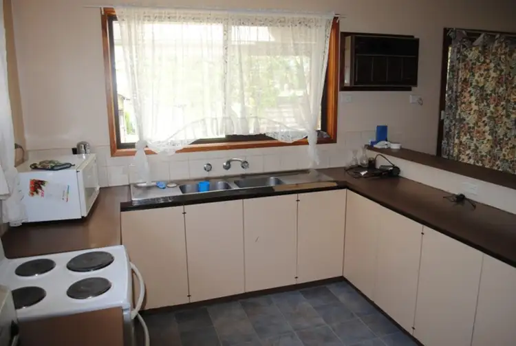 Seventh view of Homely house listing, 256 Gladstone Street, Maryborough VIC 3465