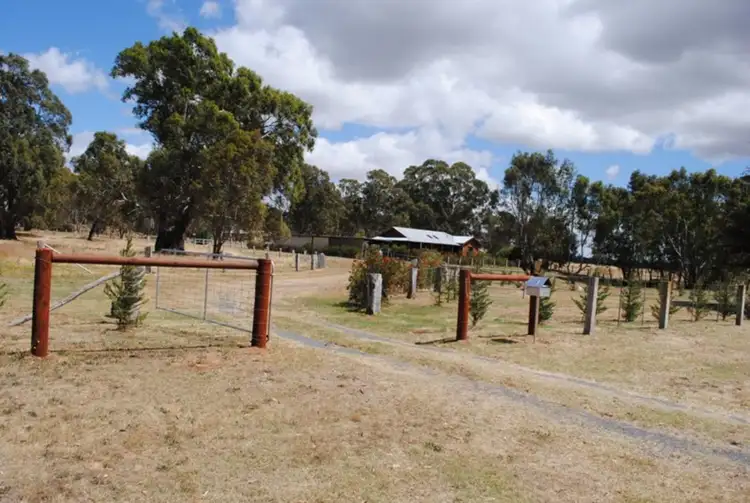 Second view of Homely rural property listing, 88 Landrigans Road, Carisbrook VIC 3464