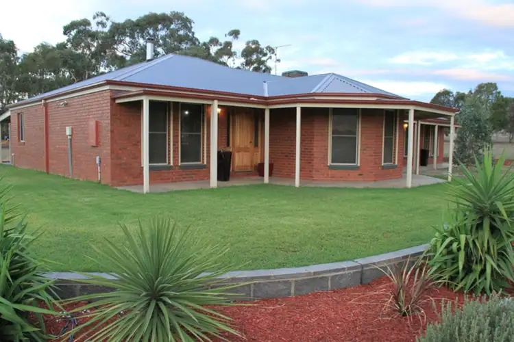 10 Willats Road, Maryborough VIC 3465