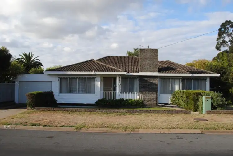 4 Wills Street, Maryborough VIC 3465