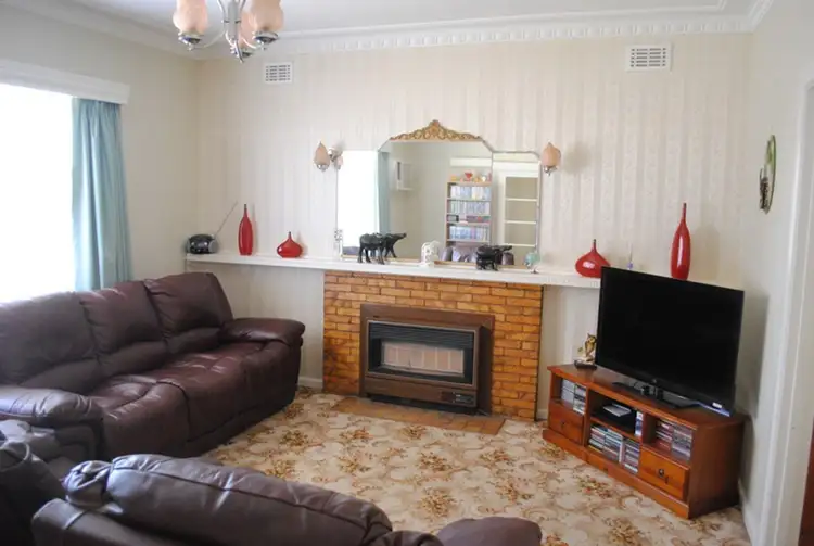 Fifth view of Homely house listing, 59 Dundas Road, Maryborough VIC 3465