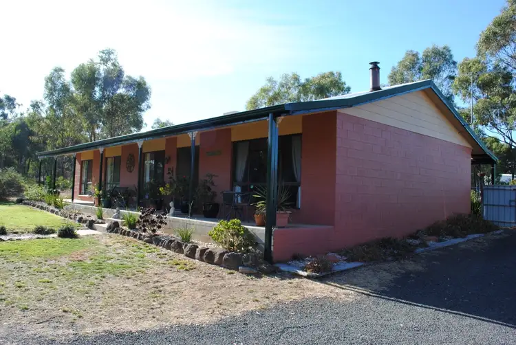 11 Phelan Road, Maryborough VIC 3465