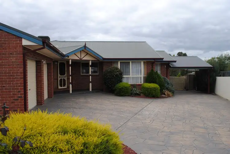 6 Luke Court, Maryborough VIC 3465