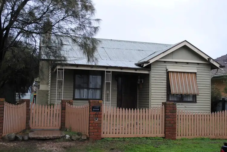 6 Logan Street, Maryborough VIC 3465