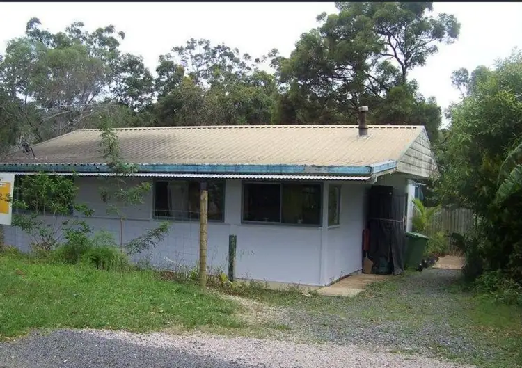 30 Pier Haven, Lamb Island QLD 4184