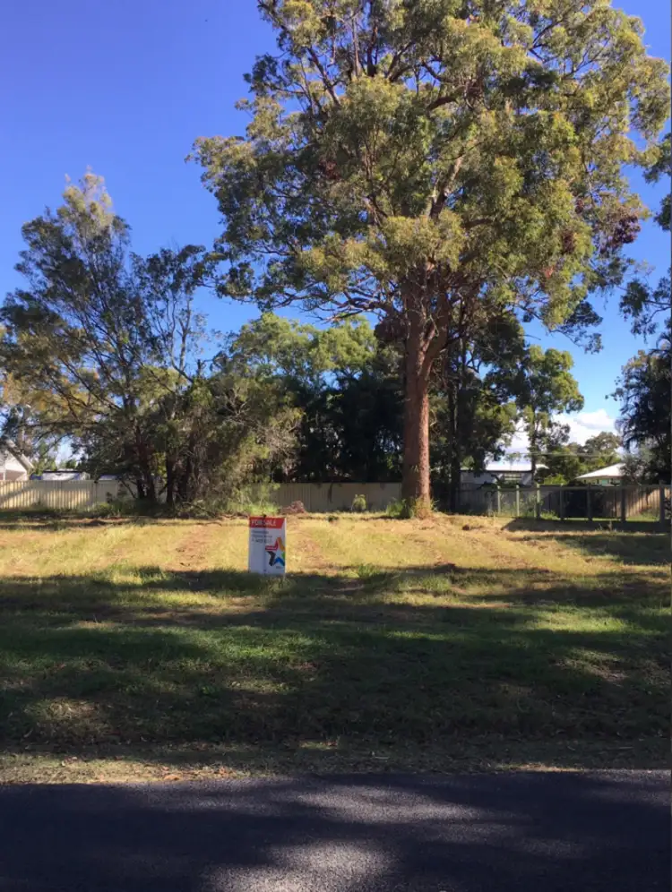 16 Orana Street, Macleay Island QLD 4184