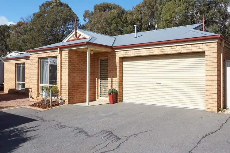 13B Grevillea Avenue, Kangaroo Flat VIC 3555