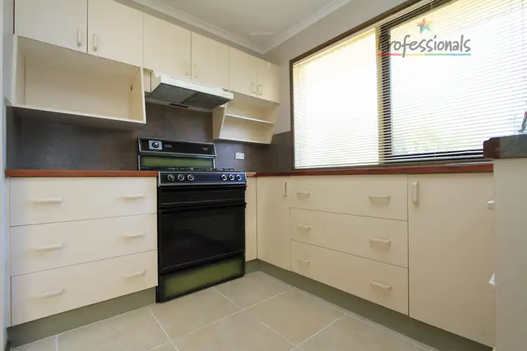 Second view of Homely house listing, 2 Lynch Court, Wodonga VIC 3690
