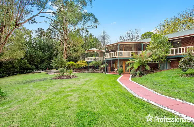 Second view of Homely house listing, 52 Francis Crescent, Mount Evelyn VIC 3796
