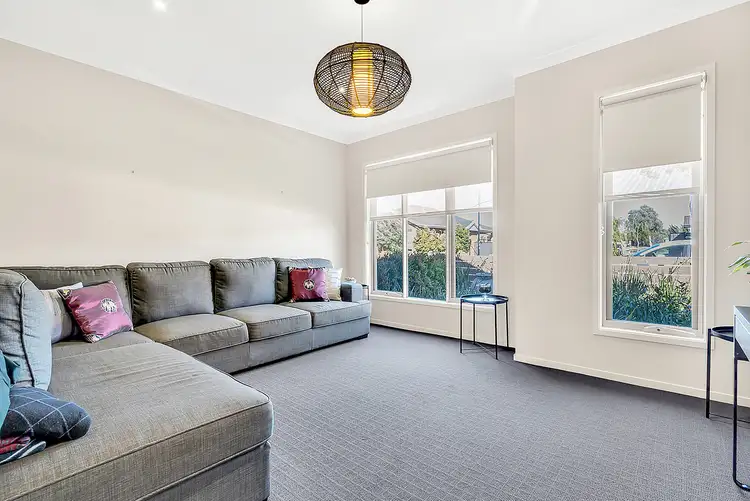 Sixth view of Homely house listing, 7 Honour Street, Craigieburn VIC 3064