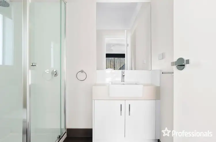 Sixth view of Homely unit listing, 21a Greenslopes Drive, Mooroolbark VIC 3138