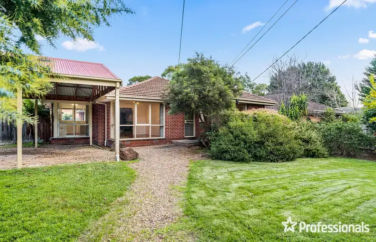 12 Birkenhead Drive, Kilsyth VIC 3137