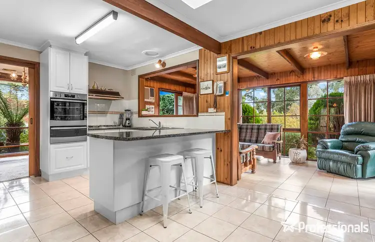 Sixth view of Homely house listing, 22 Eastwood Crescent, Mooroolbark VIC 3138