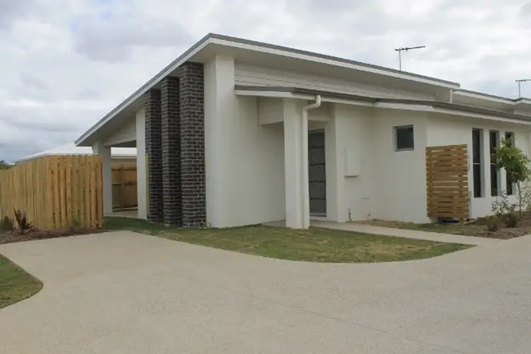 1/8 Sadlier Street, Walkerston QLD 4751