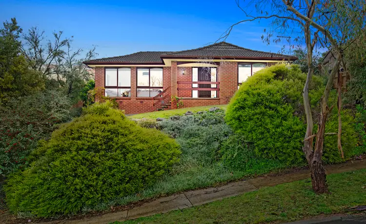1 Trenton Place, Mooroolbark VIC 3138