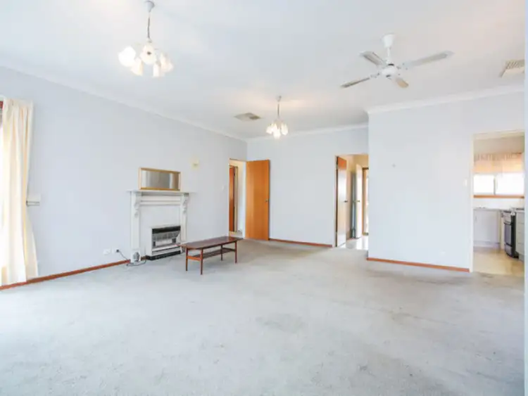 Second view of Homely house listing, 4/2 Lyle Street, Para Vista SA 5093