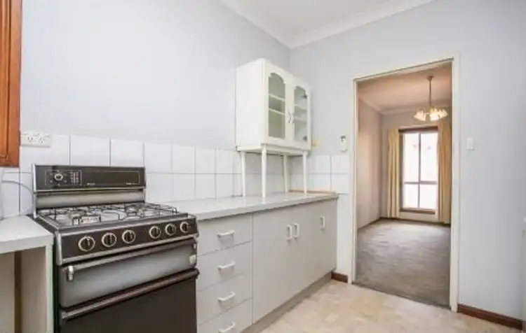 Sixth view of Homely house listing, 4/2 Lyle Street, Para Vista SA 5093