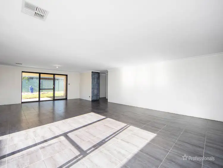 Sixth view of Homely house listing, 17 Karlak Circuit, Forrestfield WA 6058