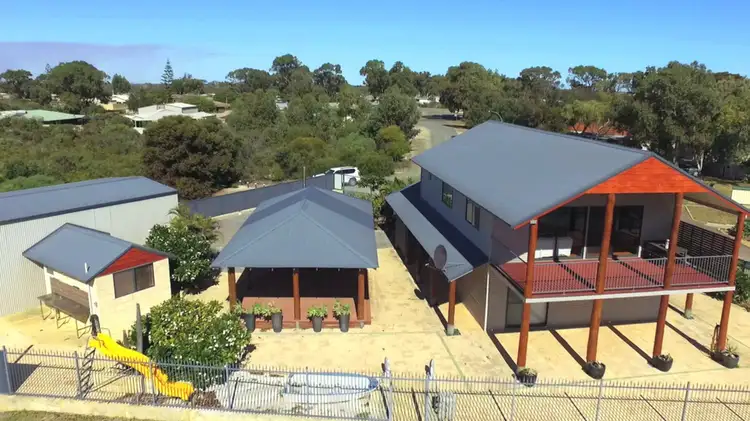 Main view of Homely house listing, 6 Morrison Place, Leeman WA 6514