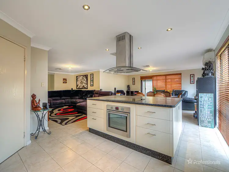 20 Mica Mews, Wattle Grove WA 6107