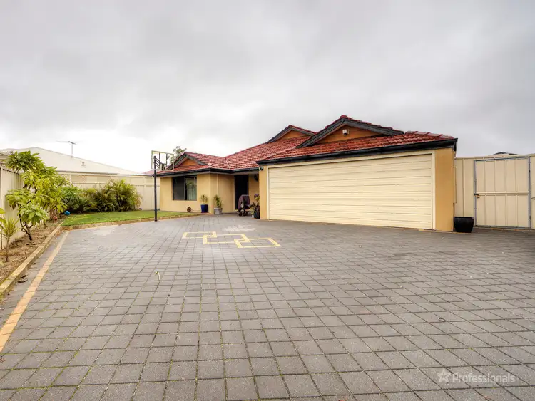 Fourth view of Homely house listing, 20 Mica Mews, Wattle Grove WA 6107