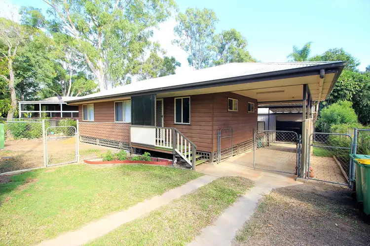 27 Rhodes Street, Macleay Island QLD 4184