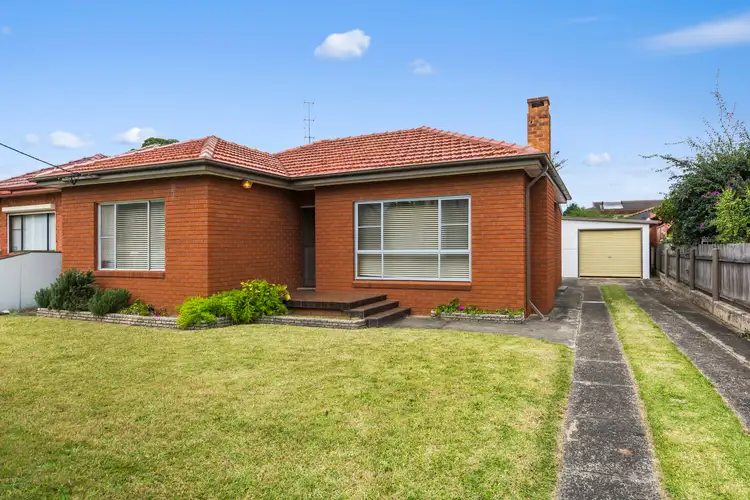 Main view of Homely house listing, 98 Hopewood Crescent, Fairy Meadow NSW 2519