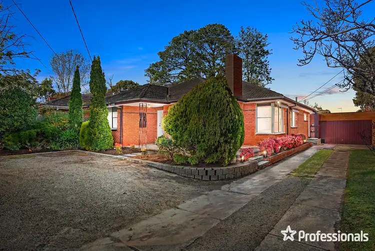 56 Plymouth Road, Croydon VIC 3136