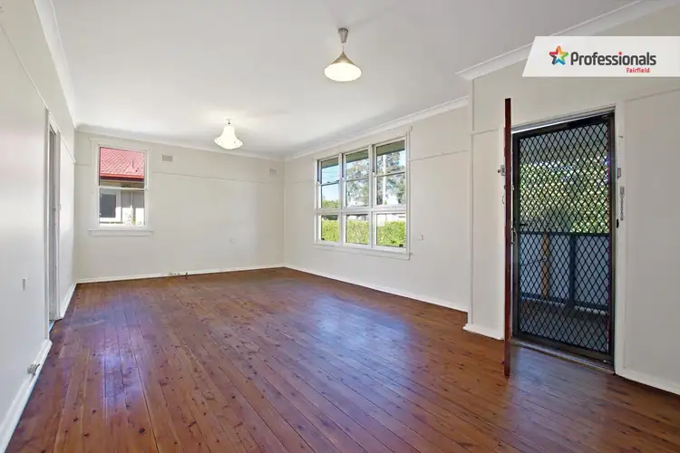 Second view of Homely house listing, 88 Hollywood Drive, Lansvale NSW 2166