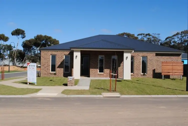 1 Forest View Drive, Maryborough VIC 3465