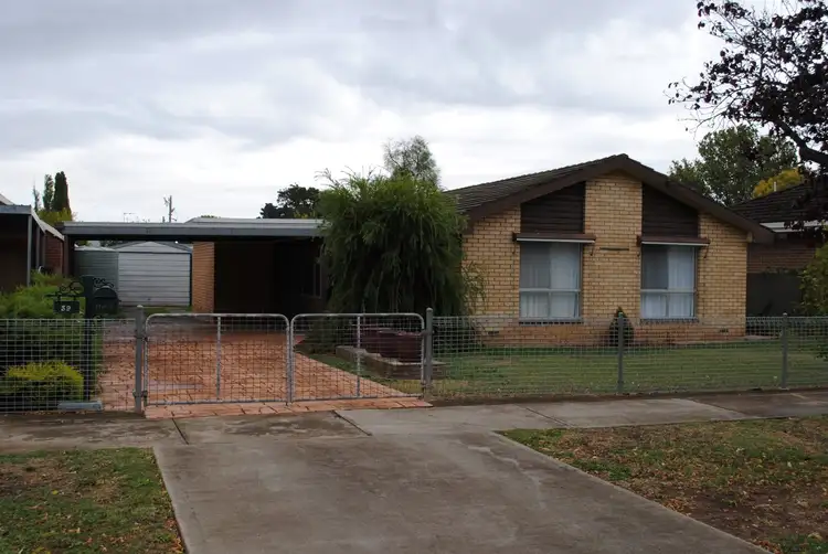 39 Green Street, Carisbrook VIC 3464